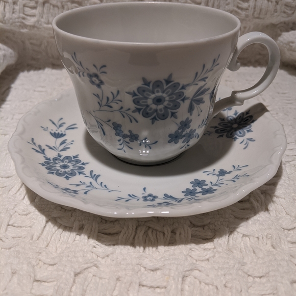 Seltmann Weiden Cup Saucer Bread Plate Blue - Picture 2 of 8